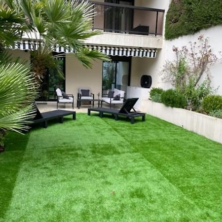 Ferienwohnung T2 Avec Terrasse Et Jardin Cannes Exterior foto